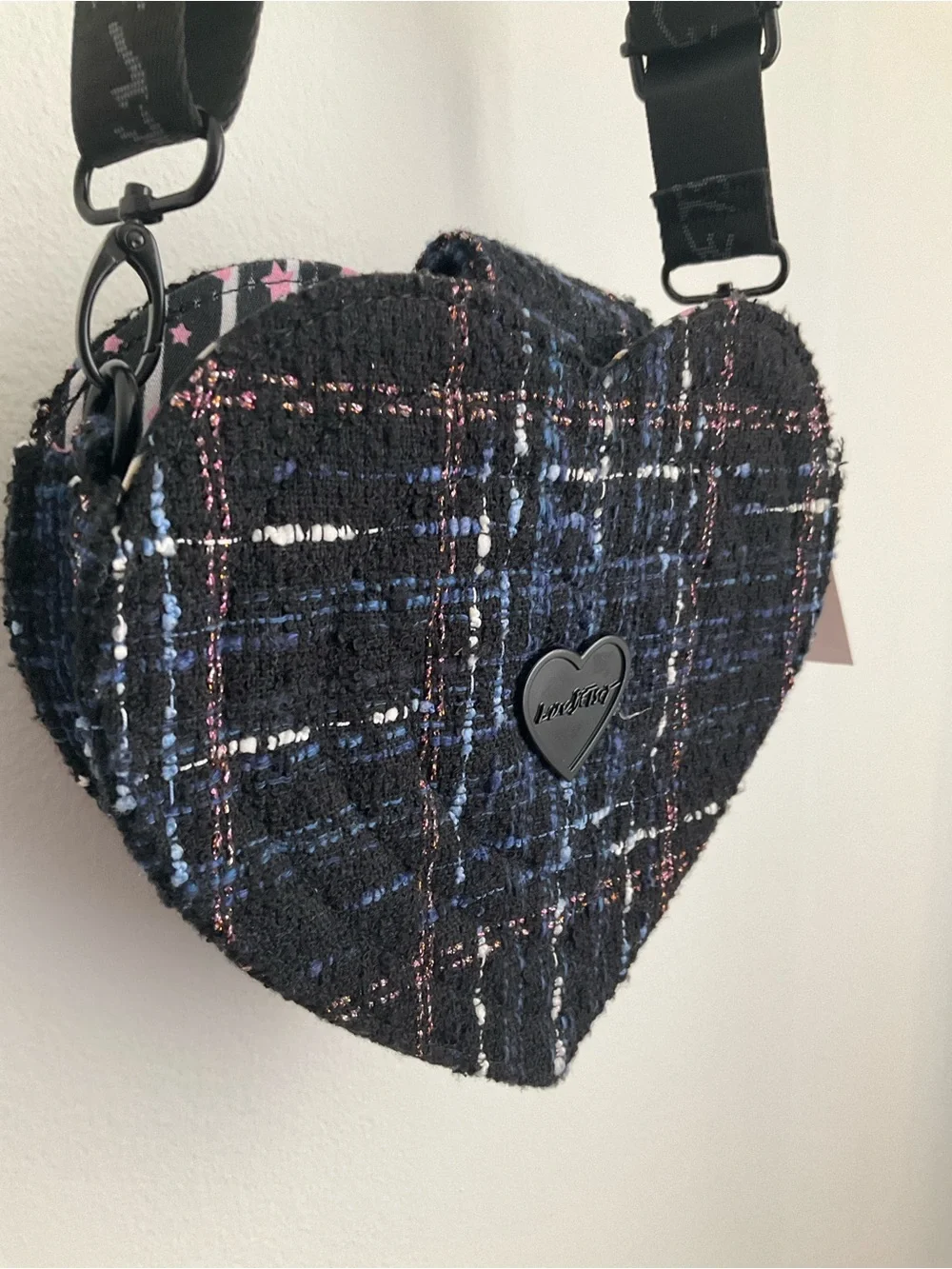Betsey Johnson Black Tweed Heart Crossbody with Blue & Pink Accents - Picture 3 of 11